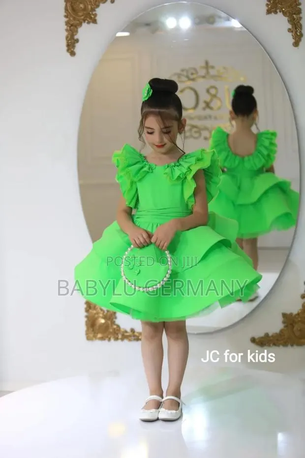 Green Princess Ball Gown, Matching Handbag Hair Accessory · Photo 1