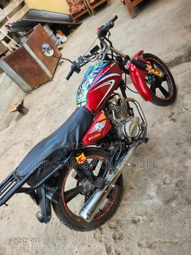 Royal RY125 2022 Red · Photo 1