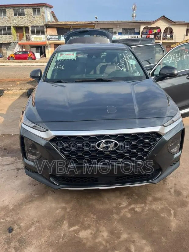 Hyundai Santa Fe SE 2.4 AWD 2020 Gray · Photo 1
