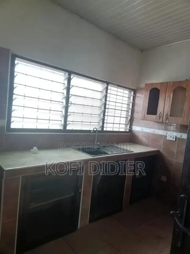 3bdrm House in Livewellrealestate, Last Stop for rent · Photo 1
