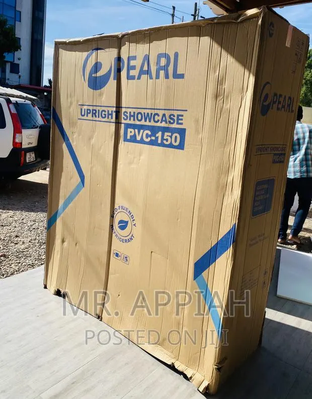 Purchase Adorable Pearl PVC 150 3 Doors Display Fridge. · Photo 1