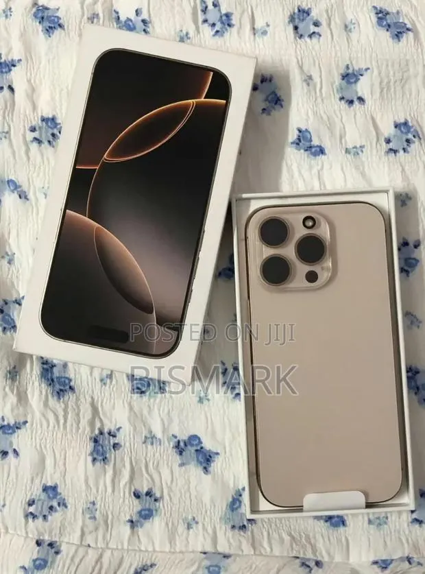 Apple iPhone 16 Pro Max 512 GB Gold · Photo 1