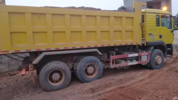 Chipping/Quarry Dust/ Sand/Laterite Grade One/Filling · Photo 1