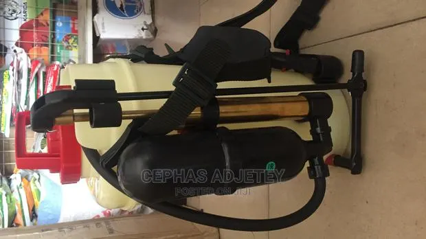 Poly P16 Powerful Knapsack Sprayer Machine · Photo 1