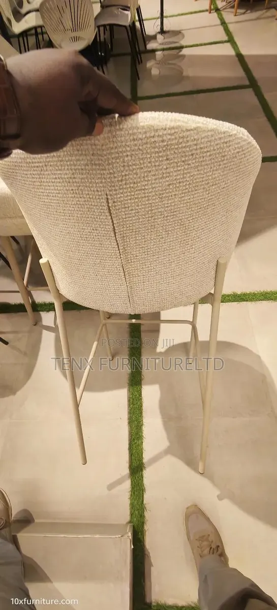 Counter/Bar /Kitchen Stool(Velve) · Photo 2