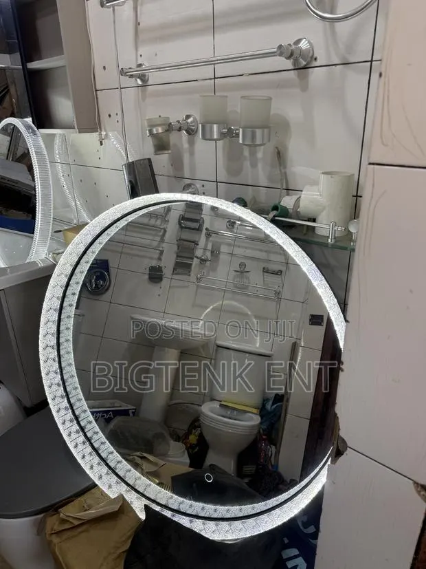 Bathroom Mirror · Photo 1