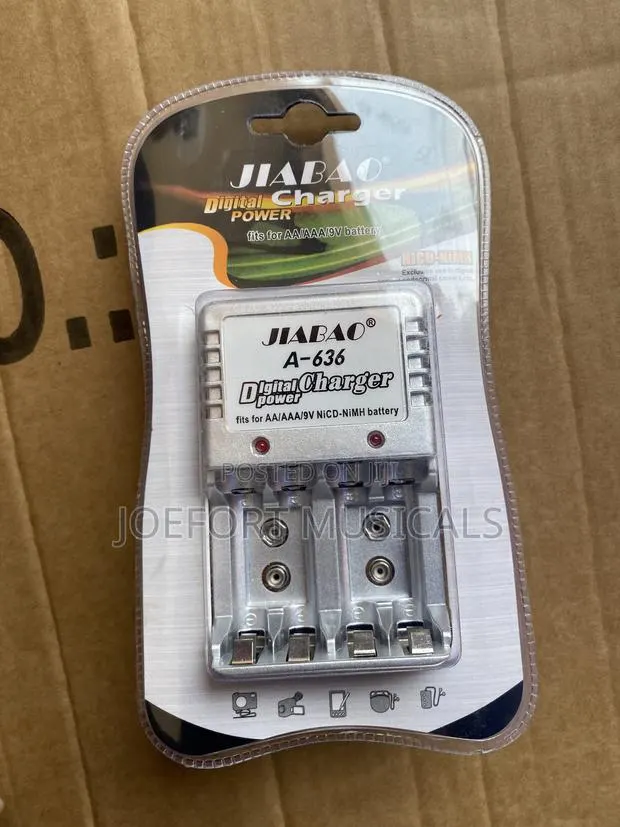 Jiabao Rechargeable Battery Charger · Photo 1