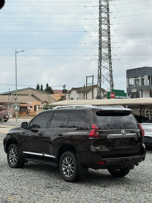 Toyota Land Cruiser Prado 2.7 2020 Brown · Photo 1