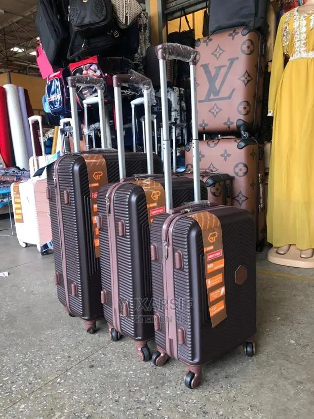 Traveling Bags · Photo 1