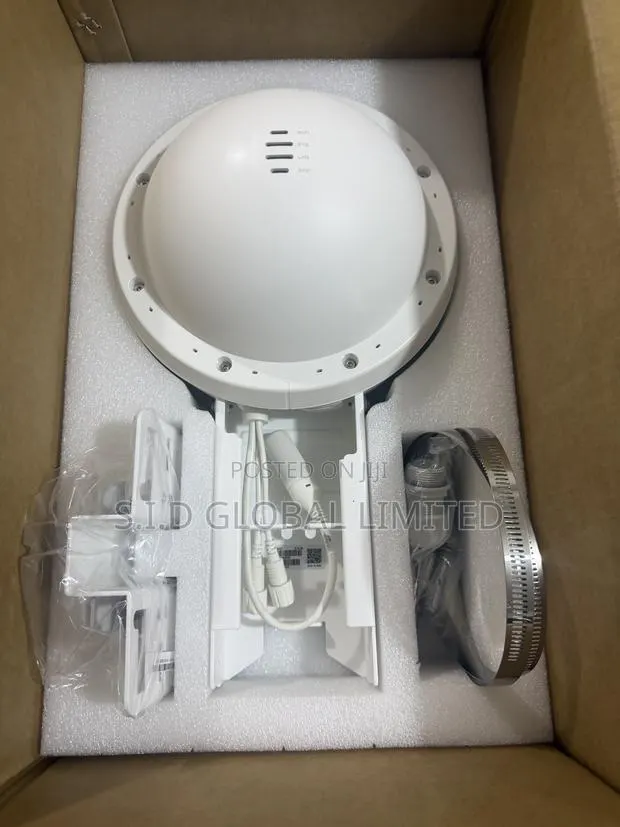 Ruijie RG-RAP6262 AX3000 Weather-Proof Outdoor Wi-Fi 6 Access Point · Photo 1