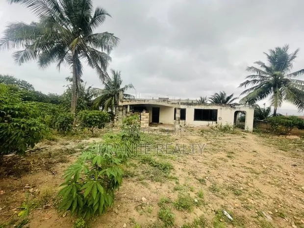 4bdrm House in Franjie Realty, Weija for sale · Photo 1