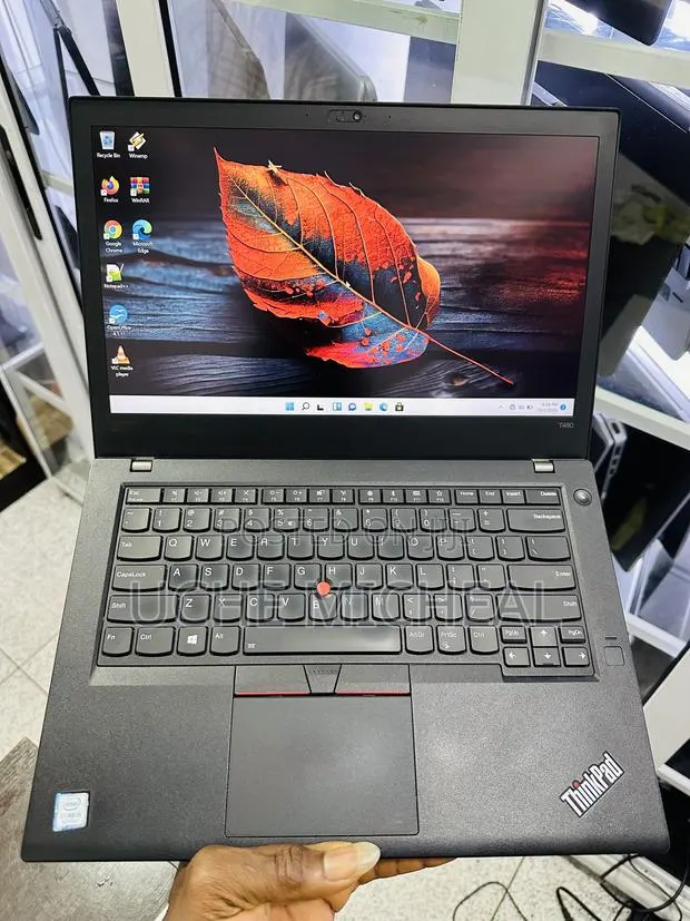 Laptop Lenovo ThinkPad T480 8GB Intel Core i5 SSD 256GB · Photo 1