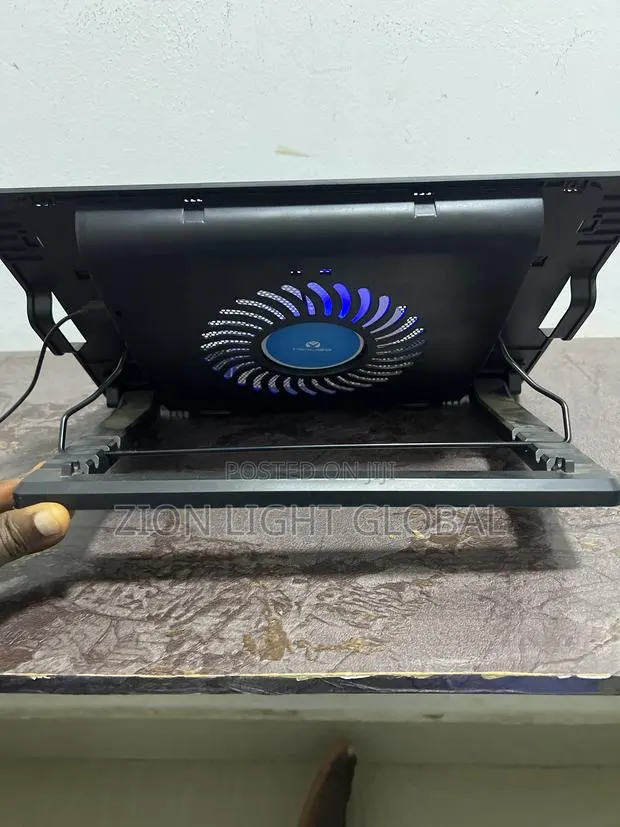 Laptop Stand With AC Fan · Photo 1