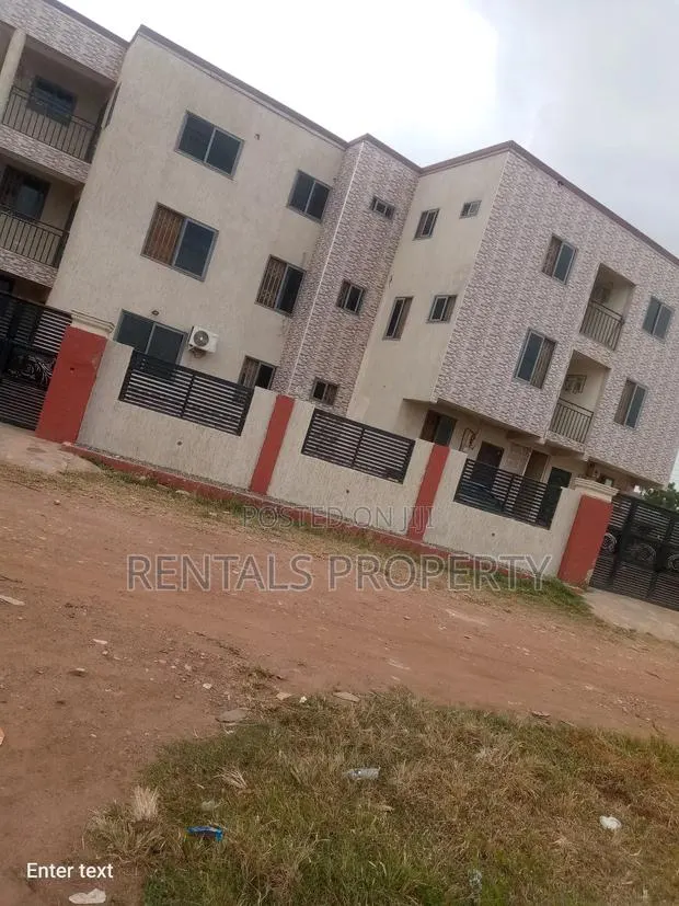 2bdrm Block of Flats in Frafraha for rent · Photo 1