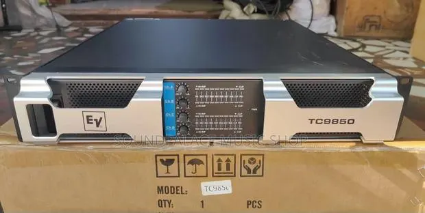 Electro-Voice Tc9850, a Professional 4-Channel Power Amplifier · Photo 1