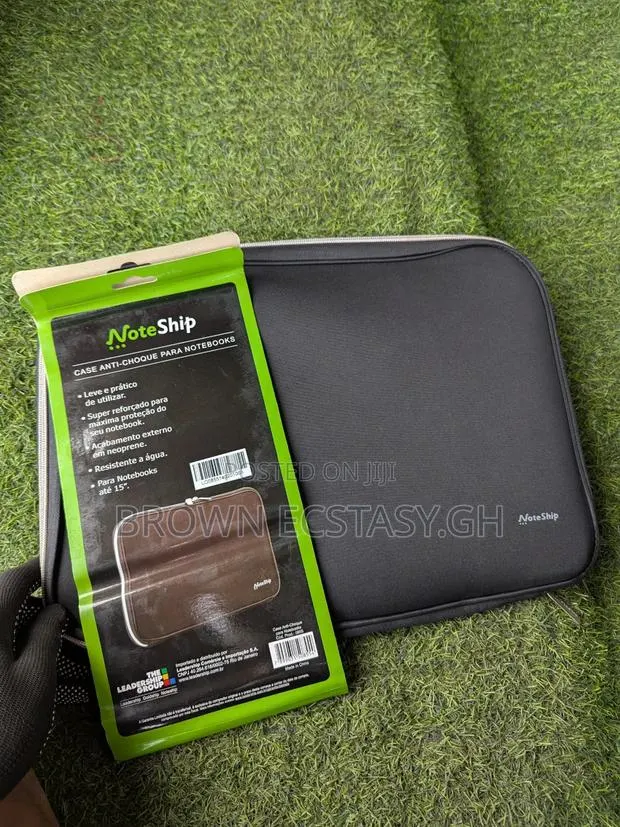 Note Slip Laptop or Tablet Carry Bag · Photo 1