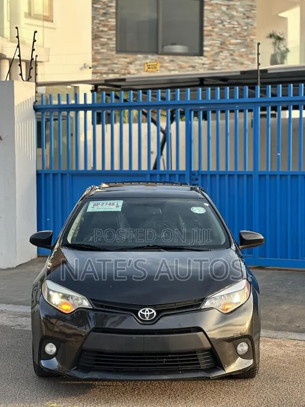 Toyota Corolla L 4dr Sedan (1.8L 4cyl 4A) 2014 Black · Photo 1