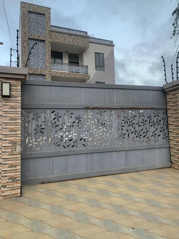 3bdrm Apartment in Community 18, Spintex for rent · Photo 1