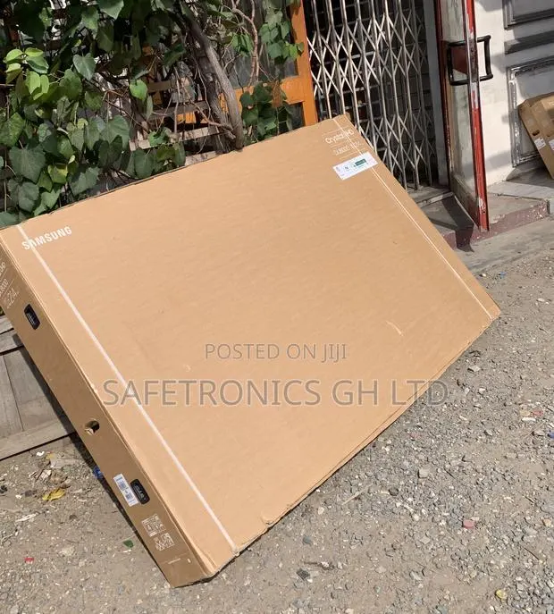 Fresh in Box Samsung 85" Du8000 2024 Crystal Uhd Smart Tv · Photo 1