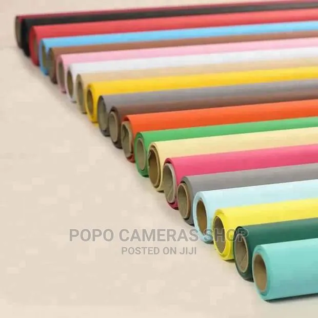 2.72 X 10m Seamless Paper Backdrop · Photo 1