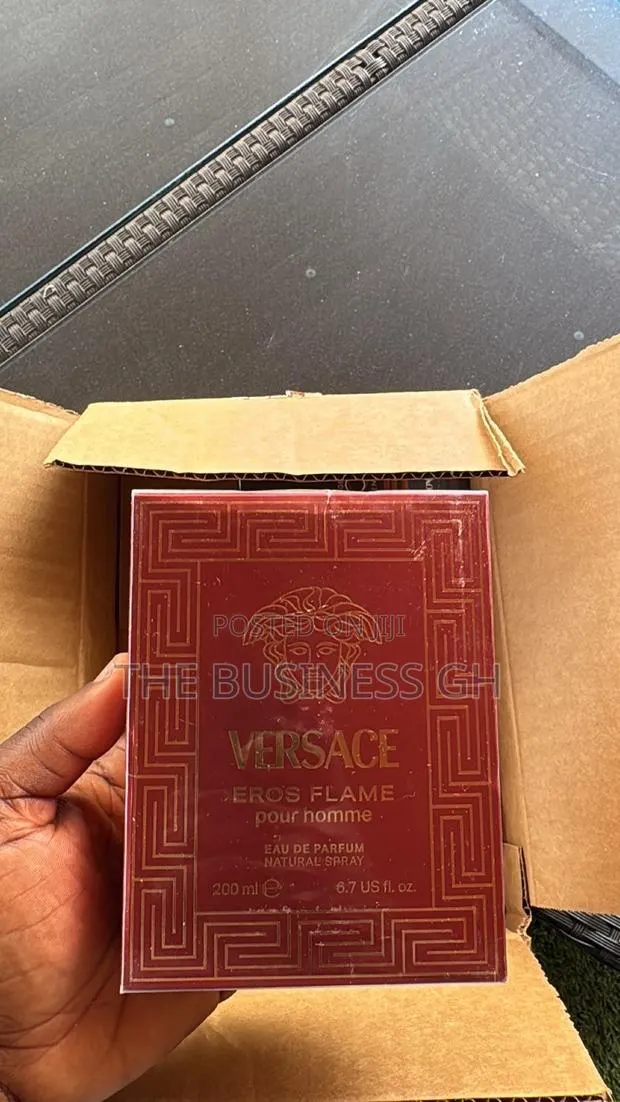 Versace Eros Flame · Photo 1