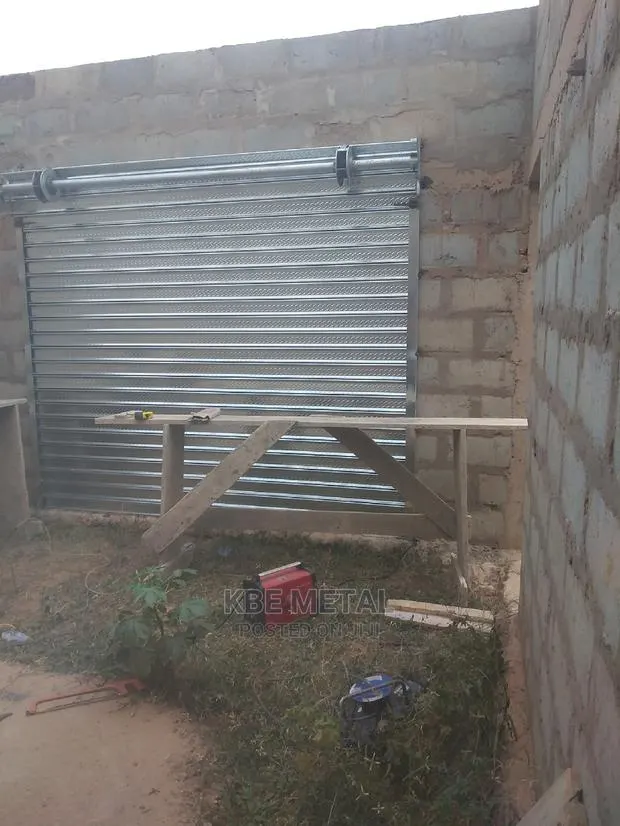 Roller Shutter / Roll-Up Gate · Photo 1