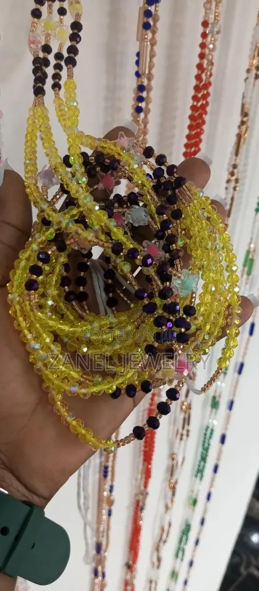 Beautiful Crystal Waist Beads for Ladies · Photo 1