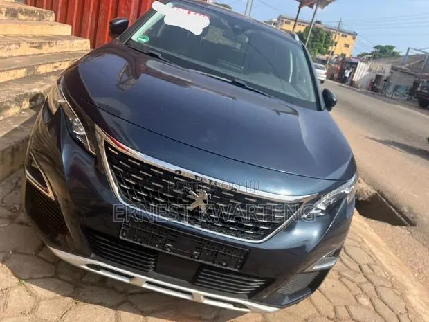 Peugeot 5008 2018 Black · Photo 1