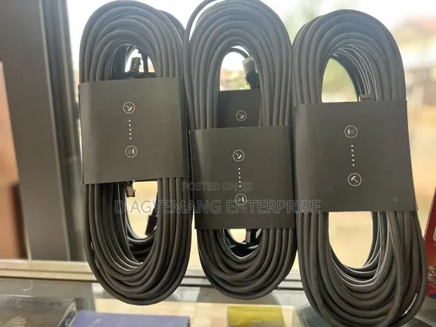 Starlink Satellite Gen 3 Cable · Photo 1