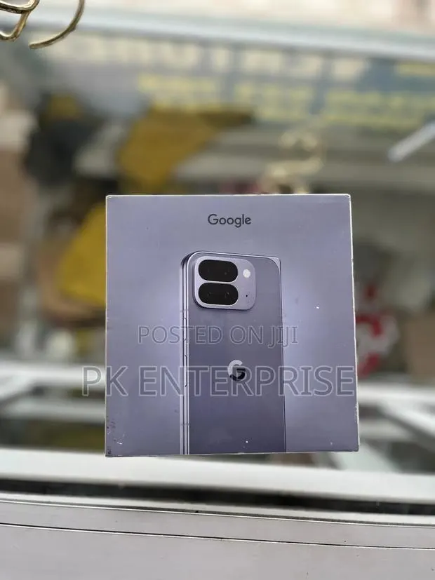 New Google Pixel 10 Pro Fold 256 GB Gray · Photo 1