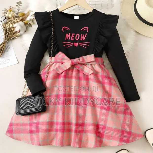 Girls Outing Wear · Photo 1