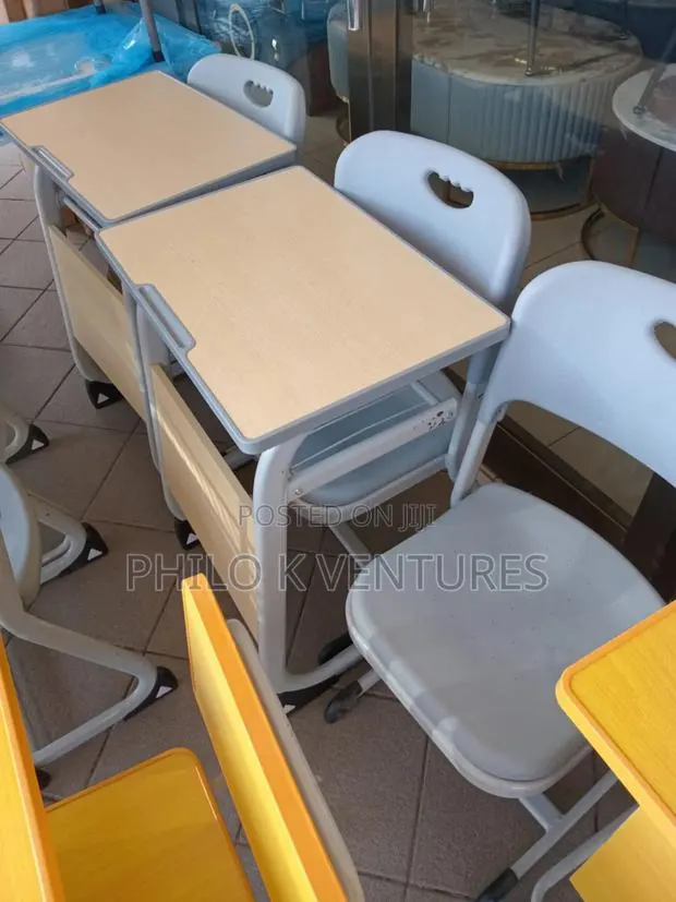 Students Console · Photo 1