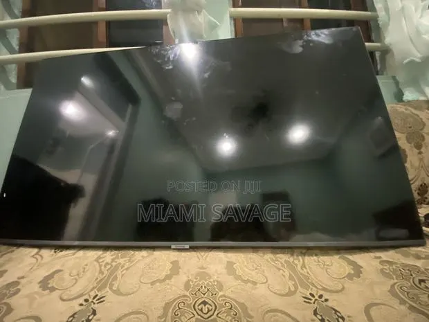 Samsung 50 TV · Photo 1