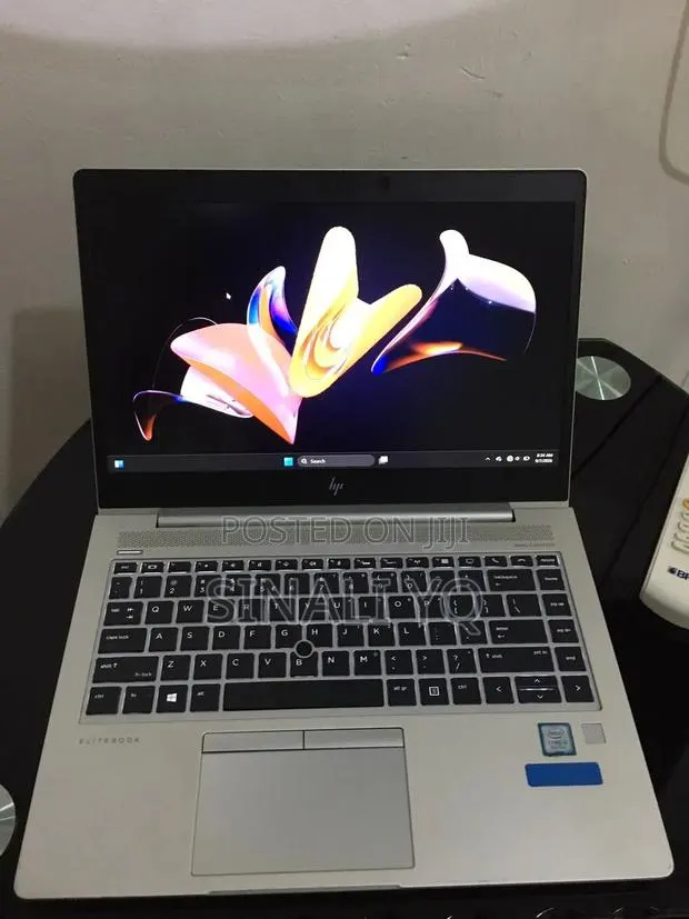 Laptop HP EliteBook 840 G6 8GB Intel Core i5 SSD 256GB · Photo 1