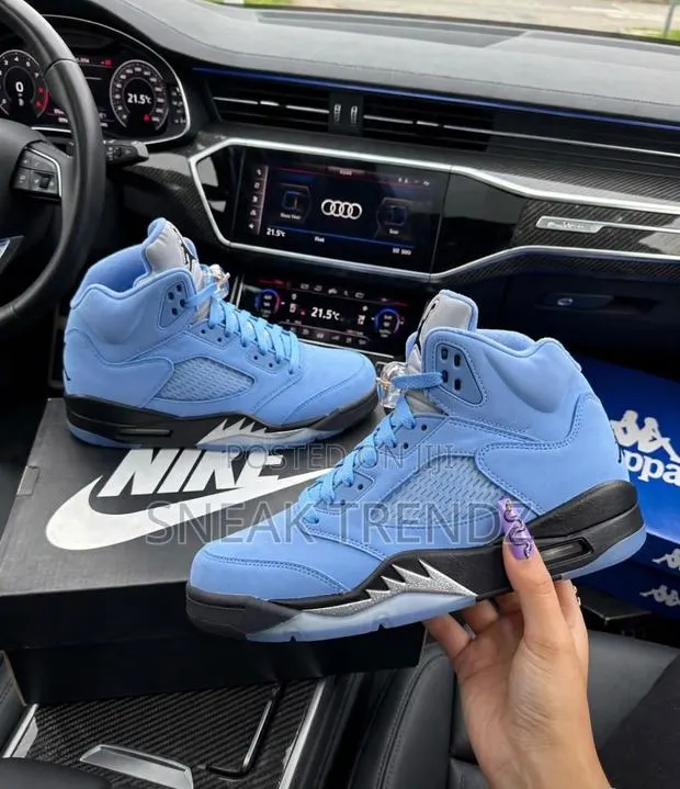 Air Jordan R5 Sea Blue Black · Photo 1