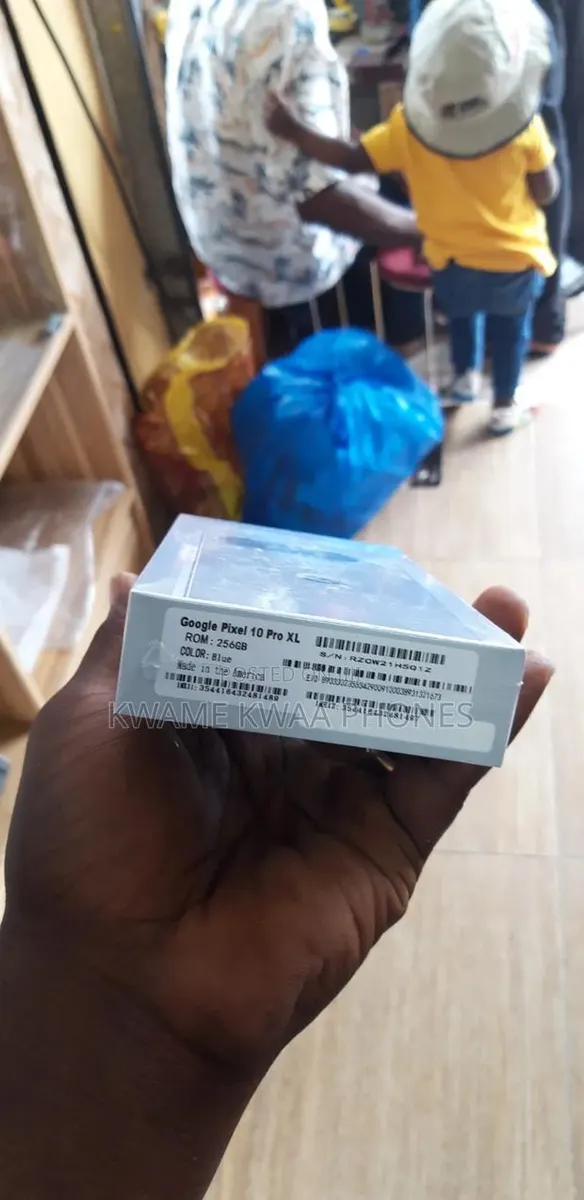 New Google Pixel 10 Pro XL 256 GB Blue · Photo 1