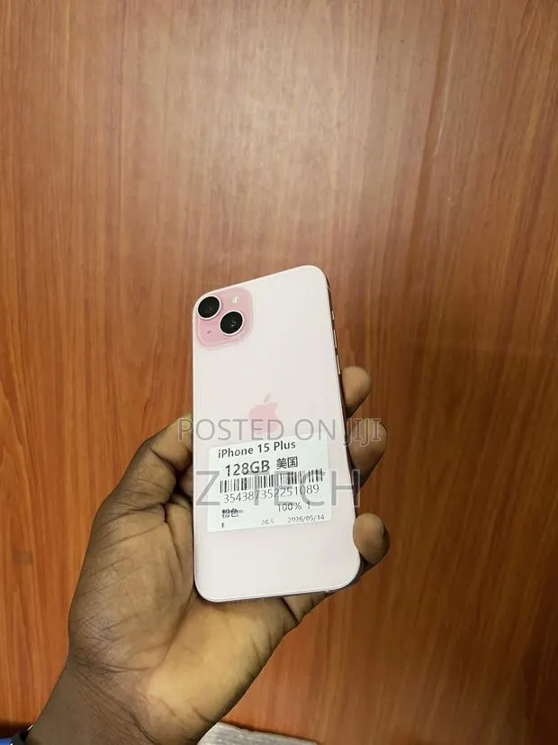 New Apple iPhone 15 Plus 128 GB Pink · Photo 1