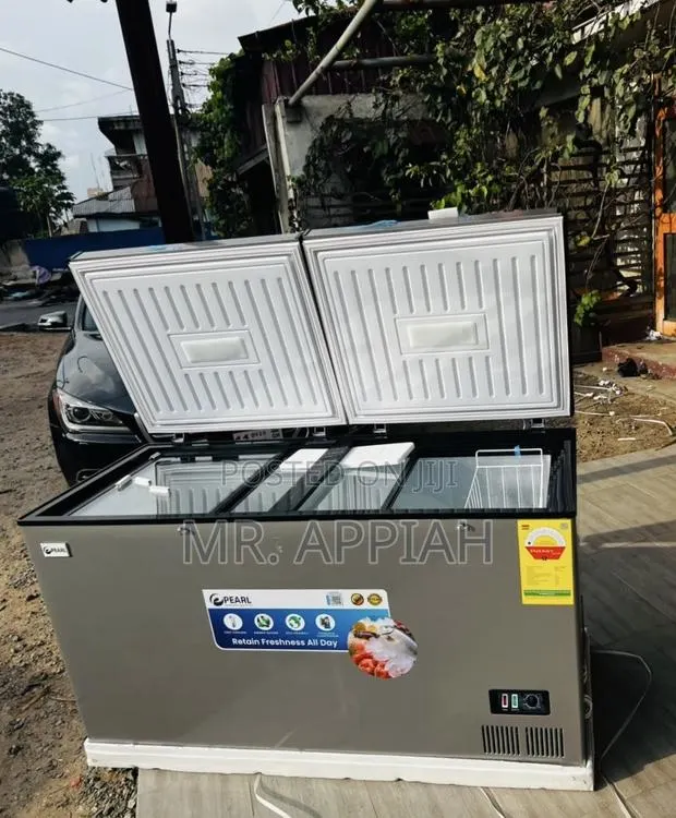 Purchase Classic Pearl Double Door 418L Chest Freezer · Photo 1