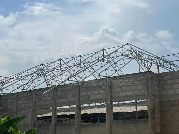 Strong Metal Trusses Built to Last · Photo 1
