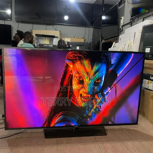 Samsung 55 Inches Smart · Photo 1
