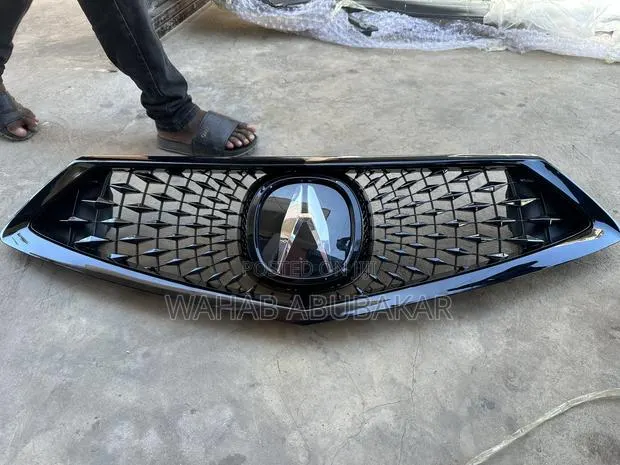 Acura RDX 2020 Front Grill · Photo 1