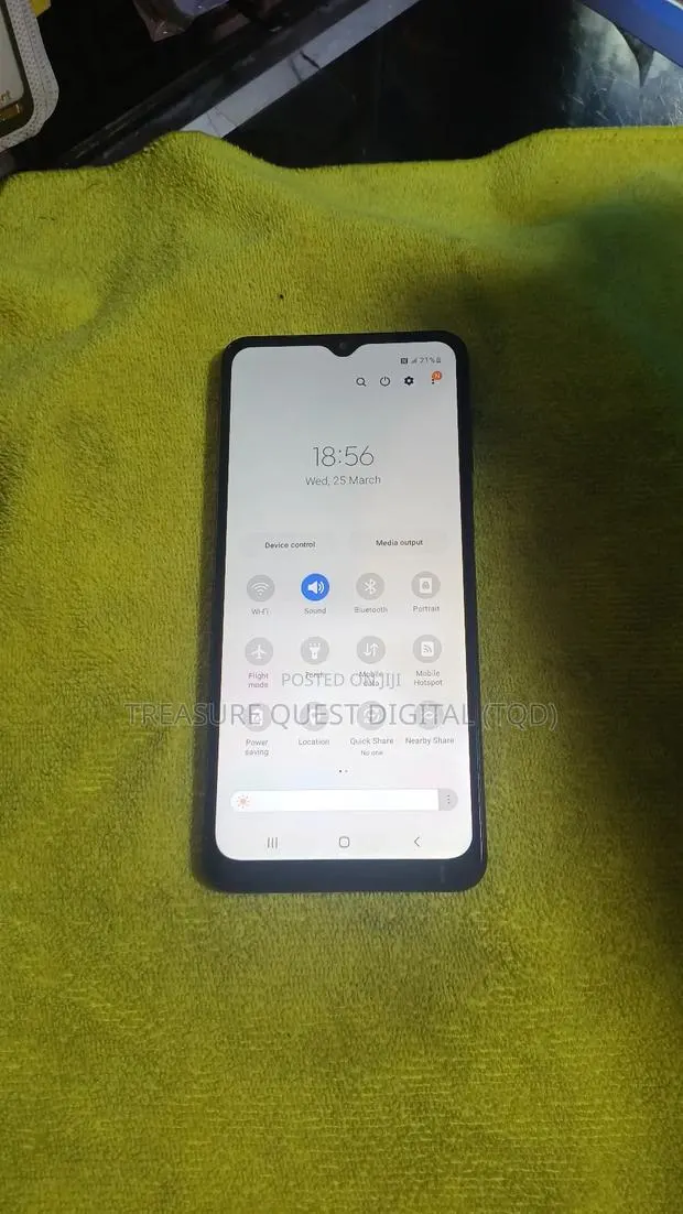 Samsung Galaxy A12 64 GB Black · Photo 1