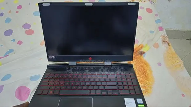 Laptop HP Omen 15-dh002nr 16GB Intel Core i7 SSD 512GB · Photo 1