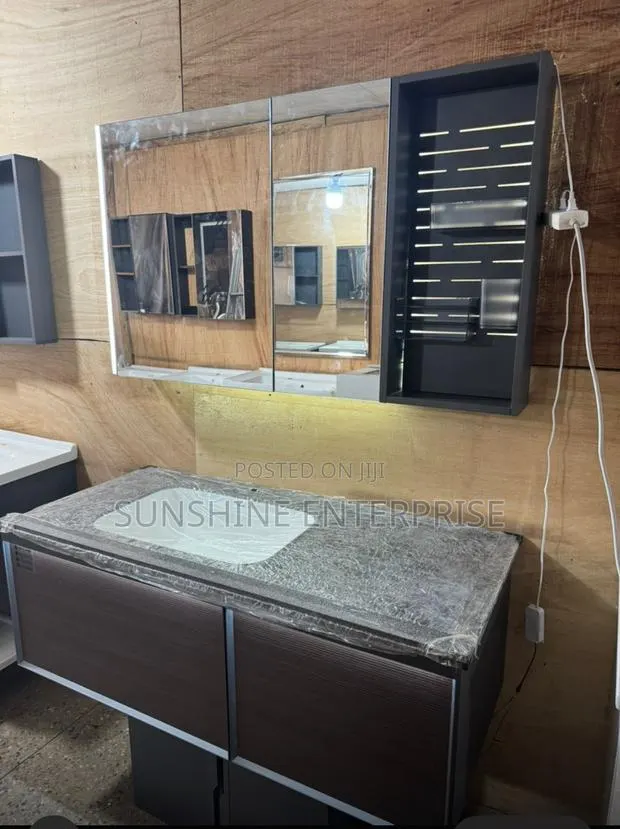 120cm Cabinet Basin · Photo 1
