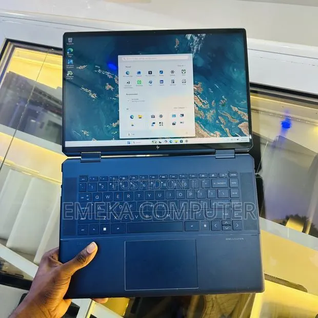 Laptop HP Spectre 16GB Intel Core i7 SSD 512GB · Photo 1