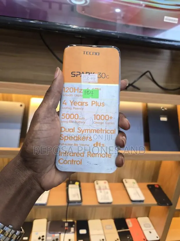 New Tecno Spark 30C 128 GB Graphite · Photo 1