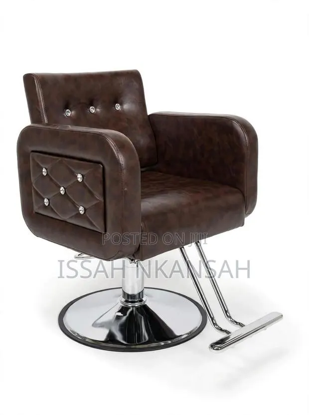 Barbering Chair · Photo 3