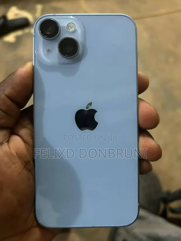 New Apple iPhone 14 128 GB Blue · Photo 1