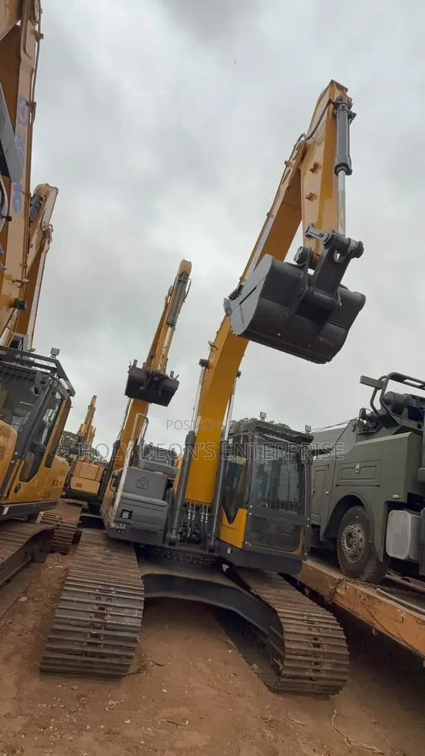 XCMG Xe220 I - K Excavator 2025 · Photo 1