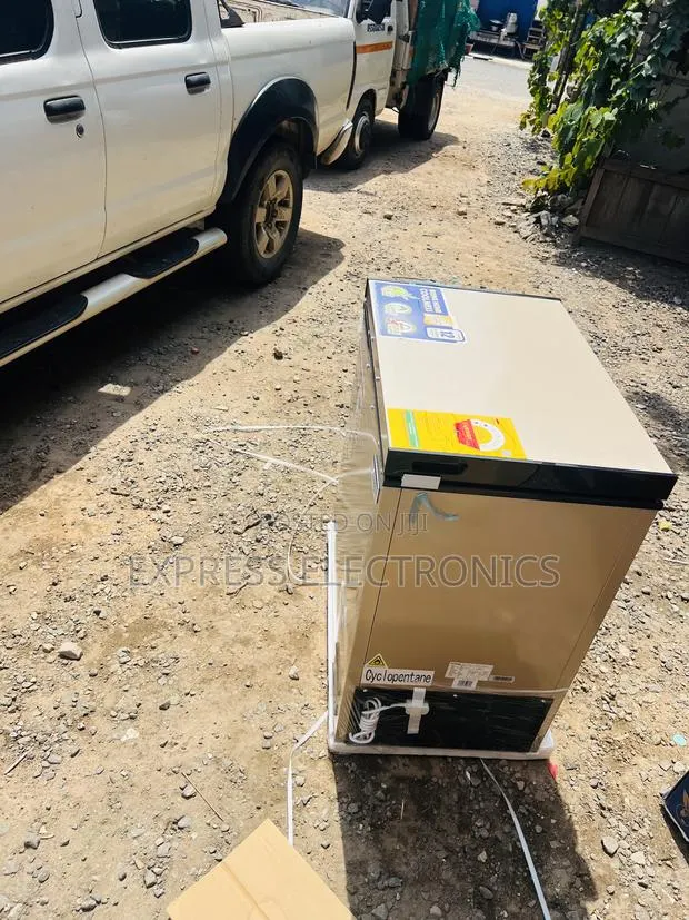 Anti Rust Chest Gold Color Nasco 150l · Photo 1